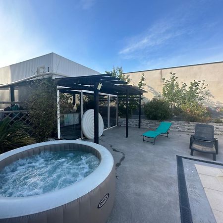Superbe Appartement Avec Piscine Et Spa Privatif Villeneuve-lès-Béziers Eksteriør bilde