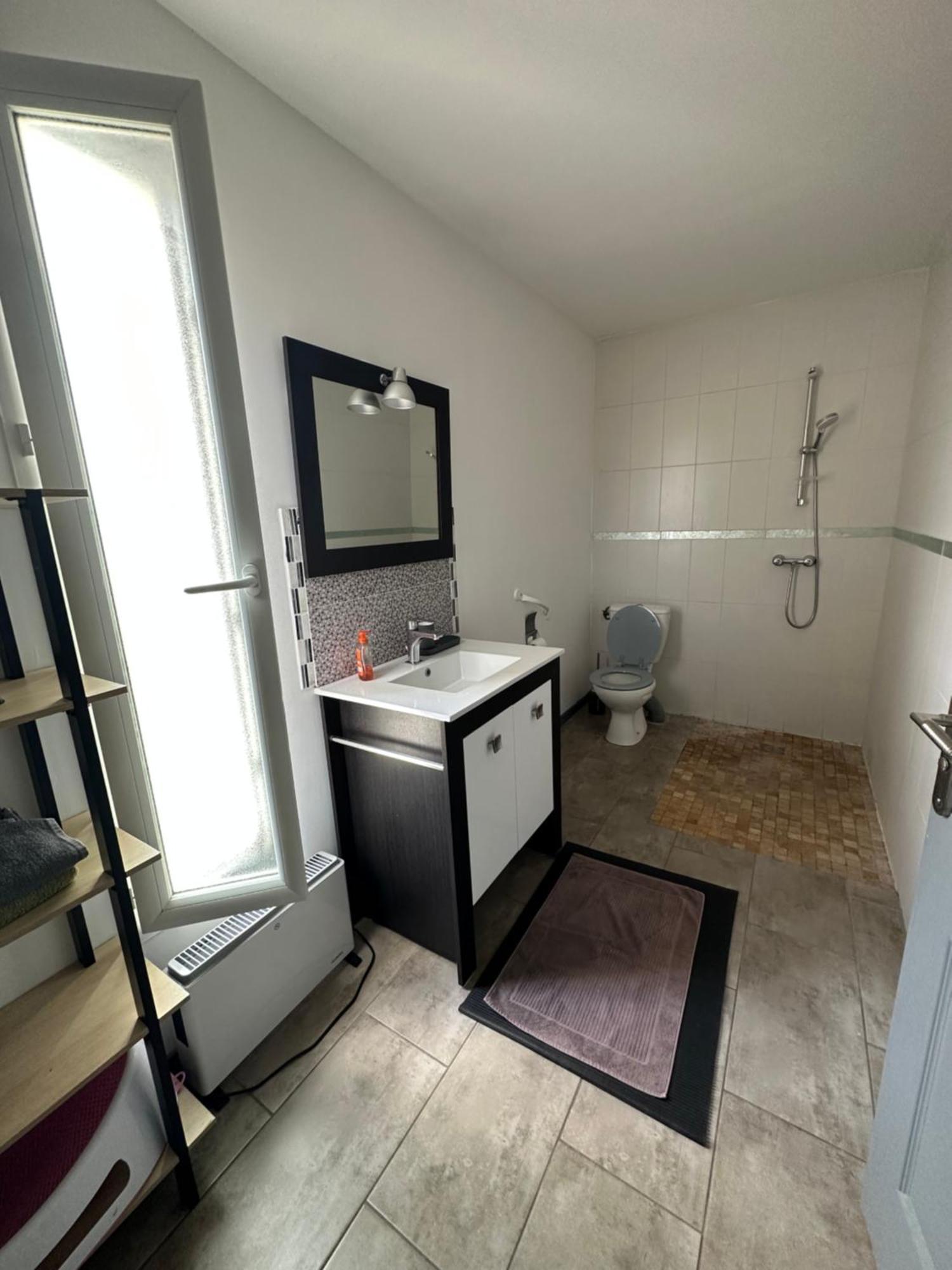 Superbe Appartement Avec Piscine Et Spa Privatif Villeneuve-lès-Béziers Eksteriør bilde